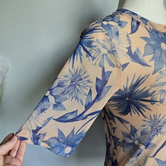 Anthropologie, New, Porridge Mesh Blue Floral Half Sleeve Top, Size Medium - Picture 6 of 12